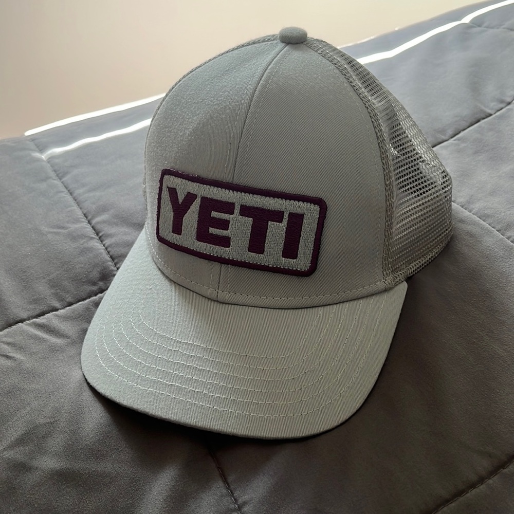 Womens gray embroidered Yeti hat